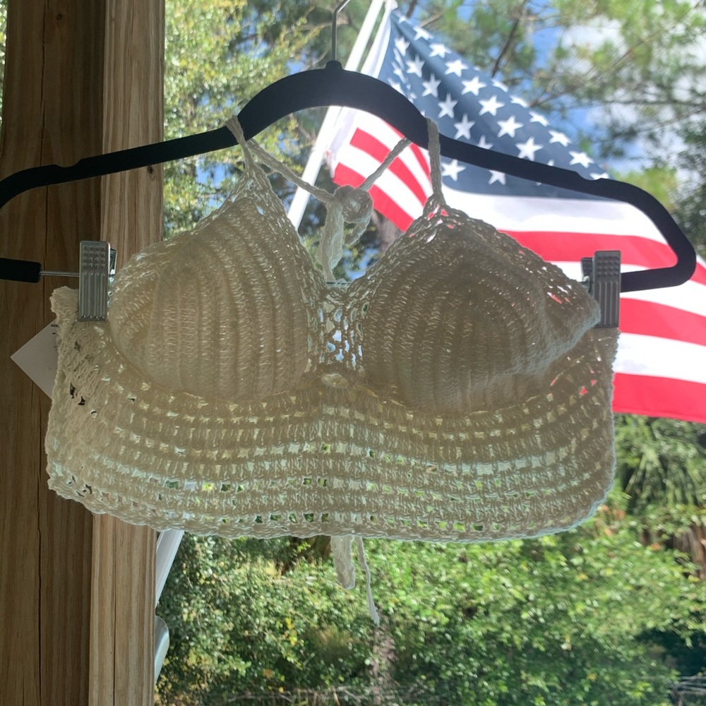 White crocheted top/bralette BNWT